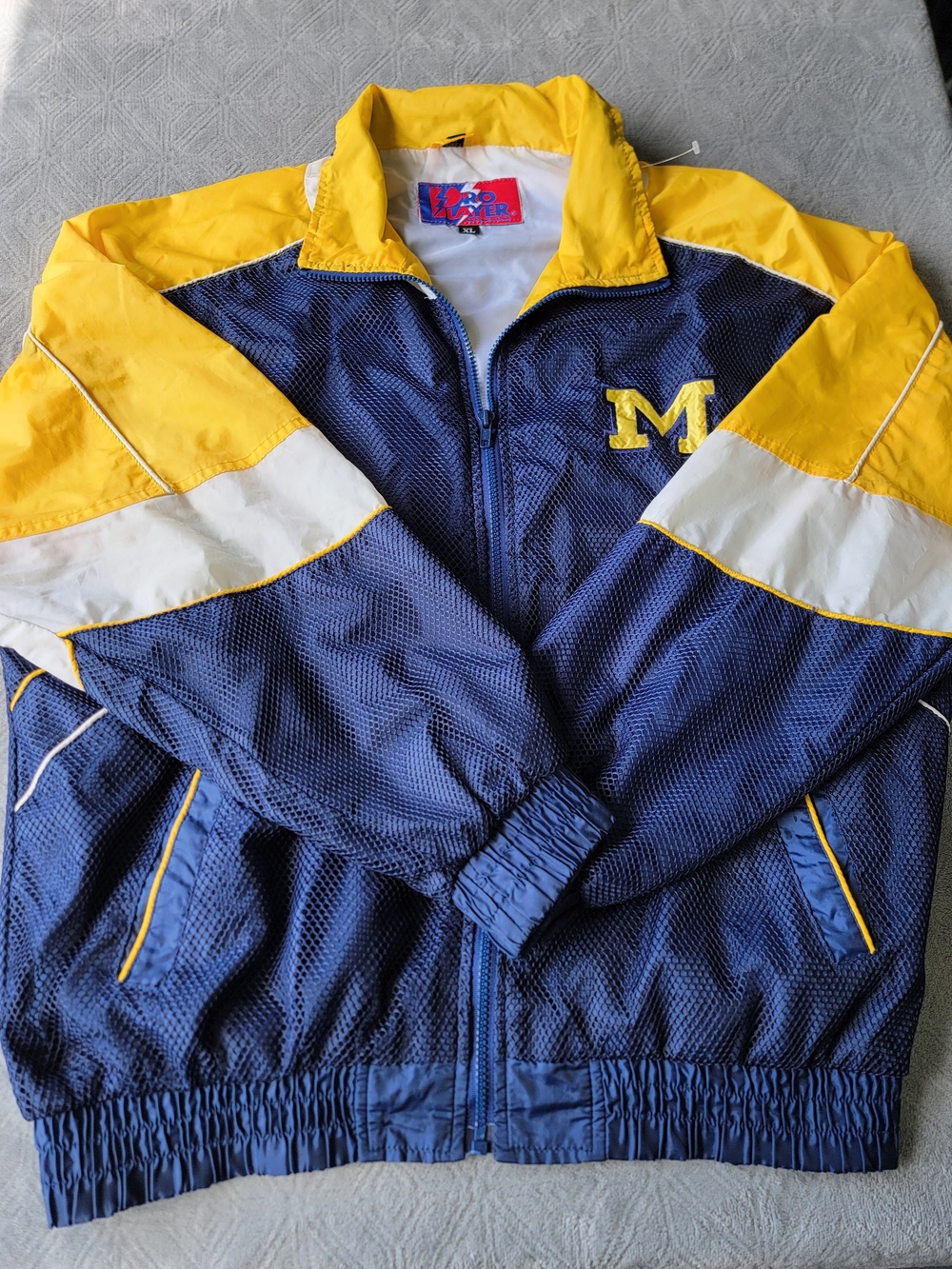 Vintage Authentic 1994 Pro Player Michigan Officially Authorized Jacket